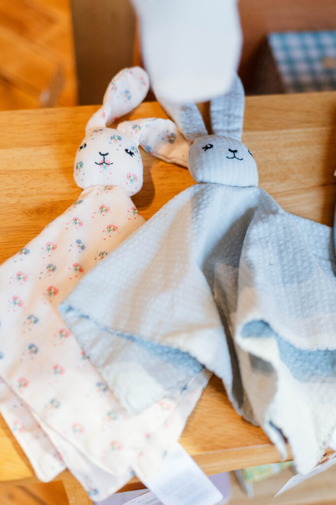 Children's lovey toys